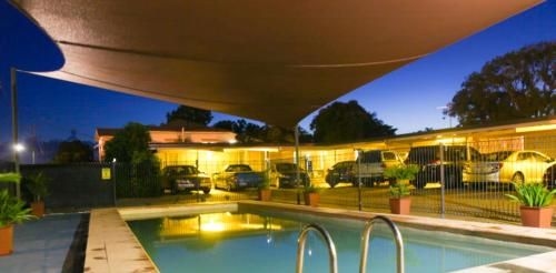 A & A Motel0