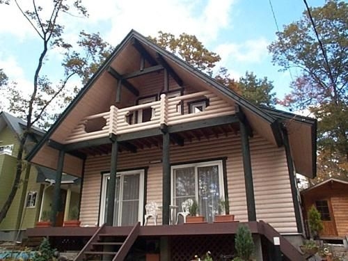 Cottage Mogi0