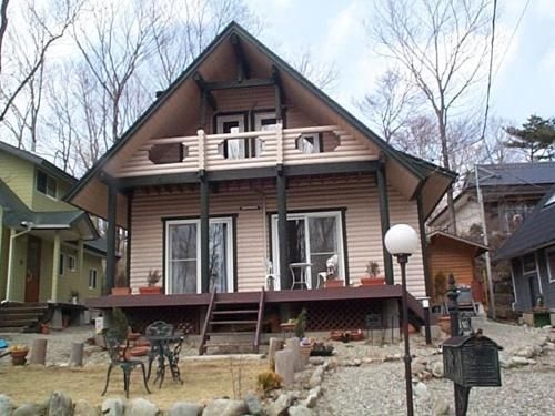 Cottage Mogi2