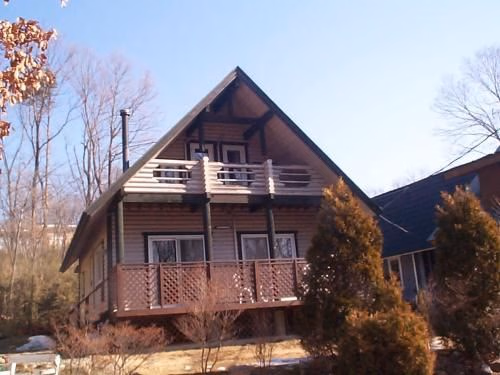 Cottage Mogi1