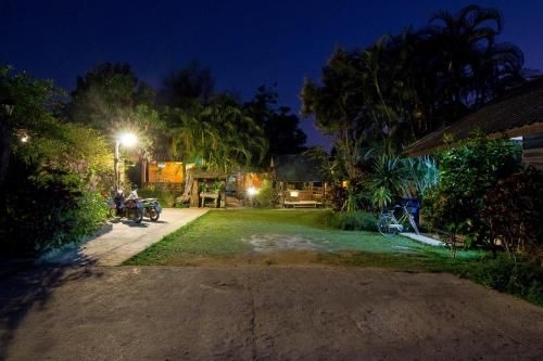 แม่เย็น เฮาส์ (Mae Yen House)1