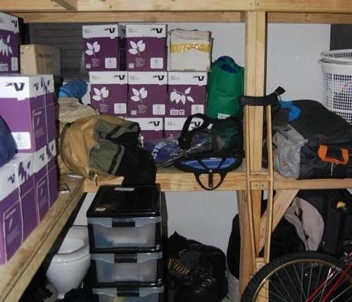 Dlux Hostel0