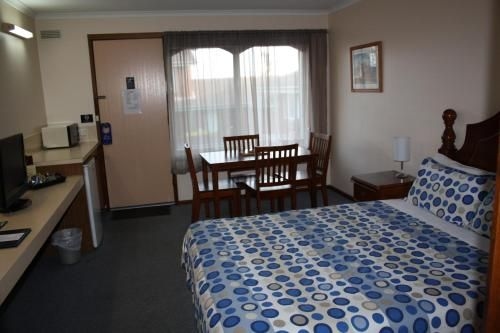 Raglan Motor Inn4