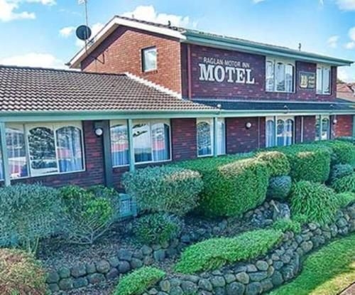 Raglan Motor Inn0