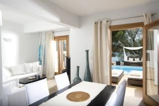 Minos Beach Art Hotel0
