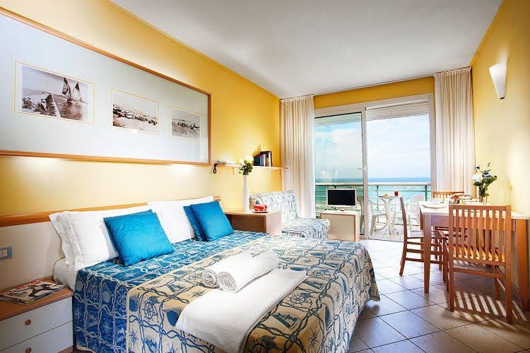 Hotel Valverde & Residenza0