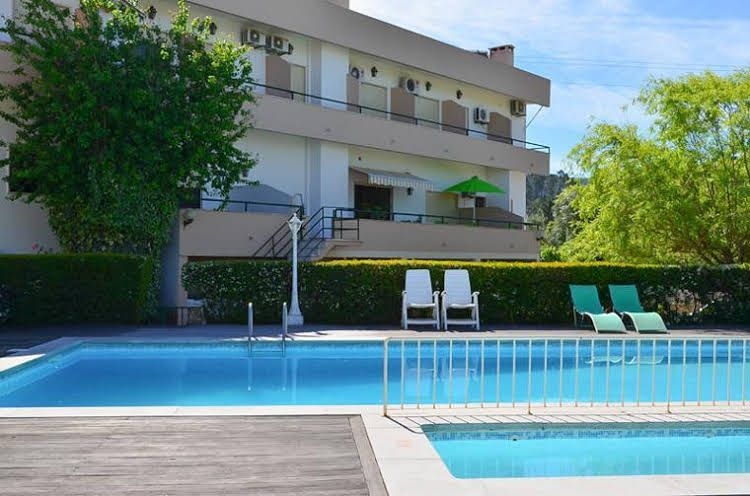 Hotel Larverde0