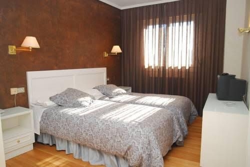 Hotel Iguarena0