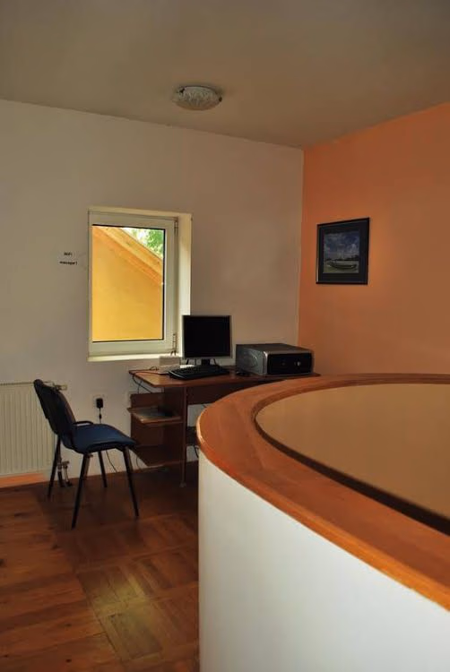 Hostel Podbara0