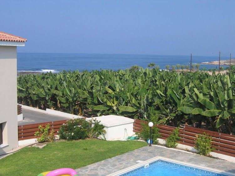 Five Waves Tourist Villas0