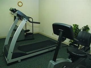 La Quinta Inn & Suites St Louis  Maryland Heights2