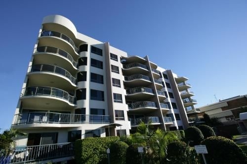 Riverdance Apartments2