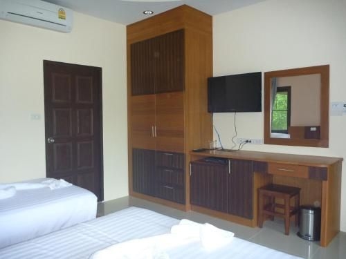 Phatcharee Resort3