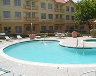 La Quinta Inn & Suites Dallas Dfw Airport North - Irving3