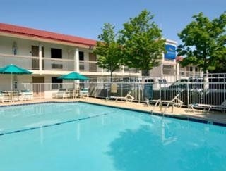 Baymont Inn and Suites Oklahoma City - South4