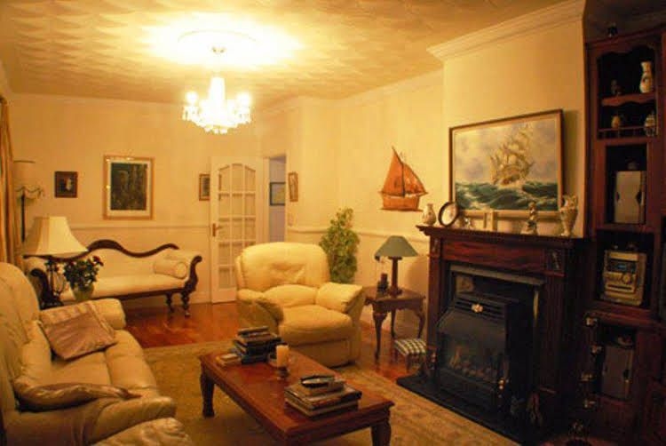 Harbour House B&B0