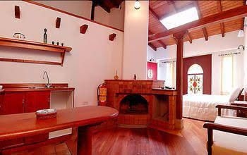 Hotel Acoma0