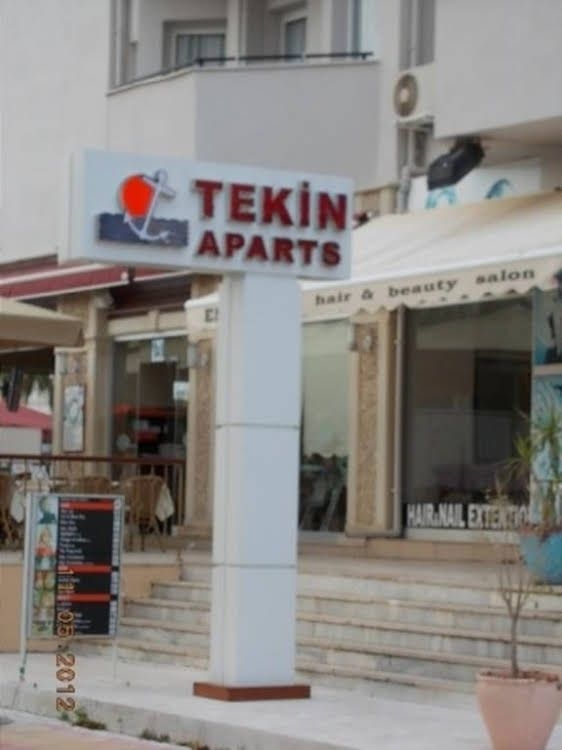 Tekin Aparts0