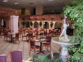 Holiday Inn Brownsville3