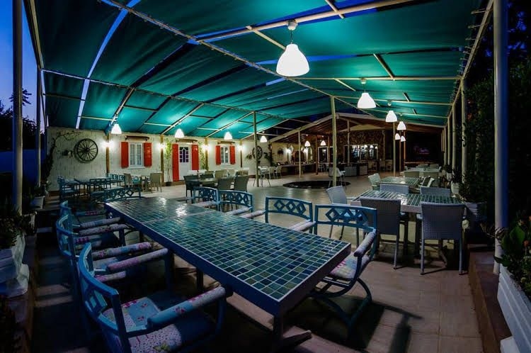 Colophon Hotel0