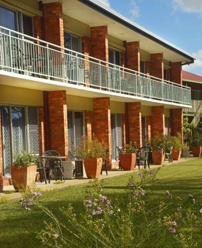 Shelly Beach Motel0