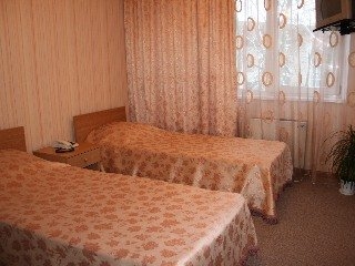 Hotel Dacia1