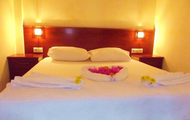 Murat Apart Hotel0