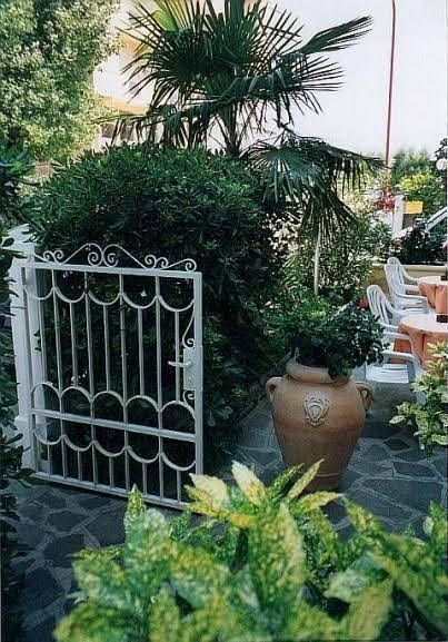 Hotel Rivamare0