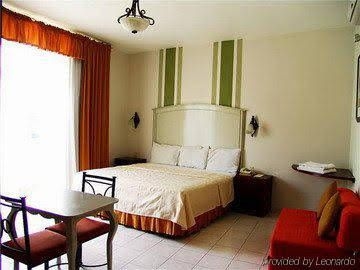 Real Avenida Hotel0