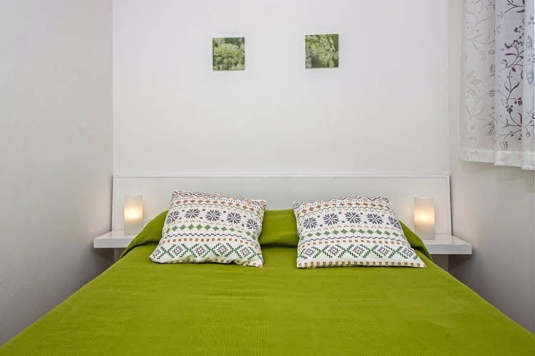 Apartments Severina 10