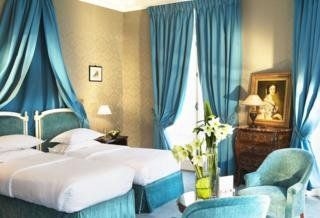 โรงแรมเวสต์เอนด์ (West End Hotel)4