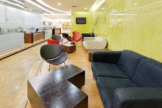 Holiday Inn Express Medellin1