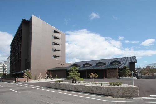 โรงแรมบันโซะ ฮาโกดาเตะ (Hakodate Hotel Banso)0
