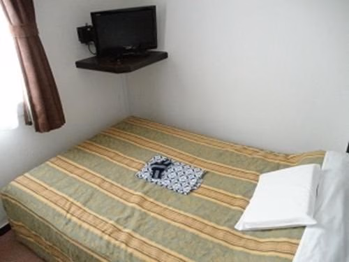 Hotel Terminal Inn4