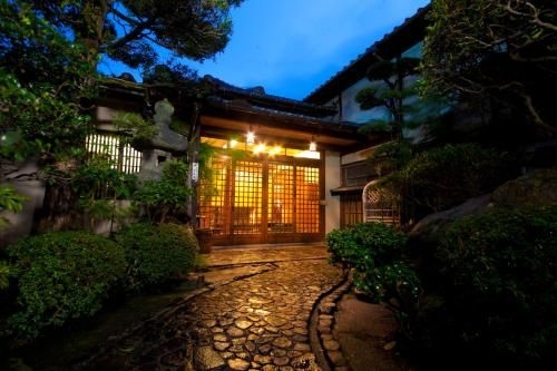 Ryokan Sennari (13 years or older) (Kappo Ryokan Sennari)0