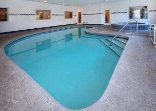 Clarion Inn & Suites2