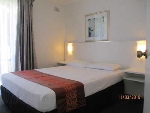 ครอนูลลา มอเตอร์อินน์ (Cronulla Motor Inn)1