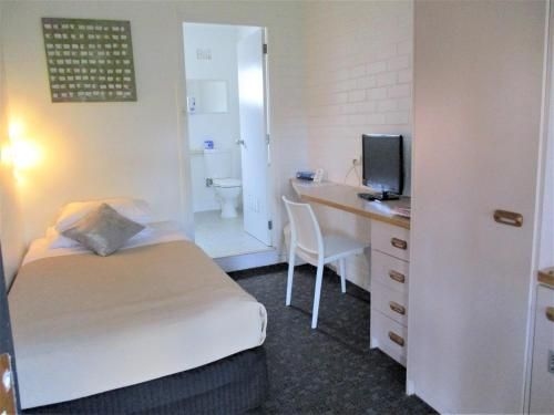 ครอนูลลา มอเตอร์อินน์ (Cronulla Motor Inn)2
