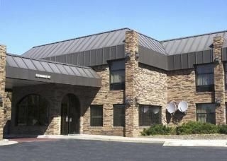 Quality Inn & Suites0