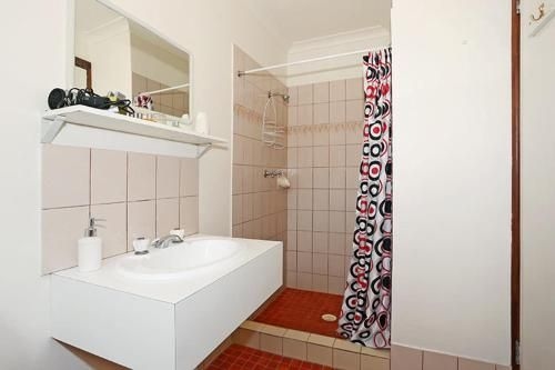 Jacaranda Guest House1