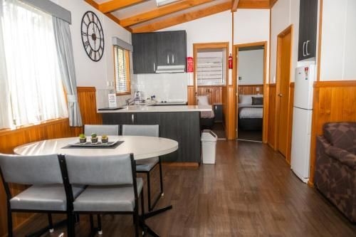 Beechworth Lake Sambell Caravan Park3