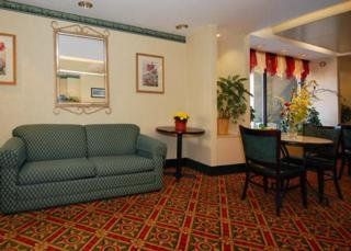 Quality Inn & Suites4