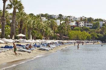 Meteor Beach Hotel0