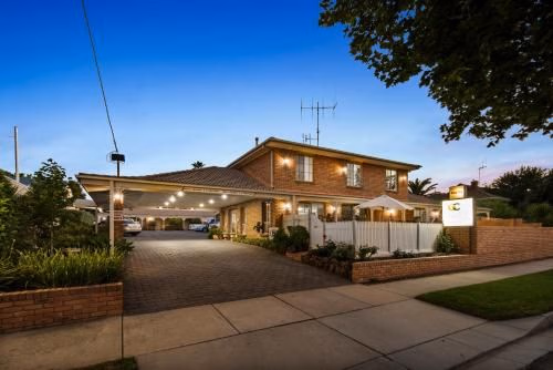 เบนดิโก โกลเดน สแควร์ มอเตอร์ อินน์ (Bendigo Golden Square Motor Inn)0