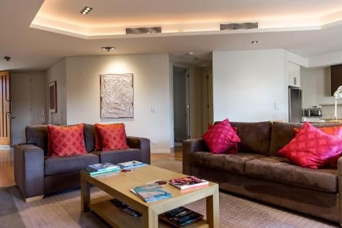คอนสเตลเลชั่น อพาร์ตเมนต์ (Constellation Apartments)1