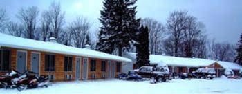 Alger Falls Motel0