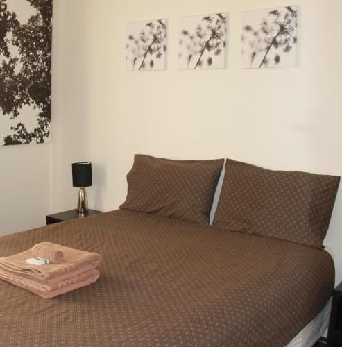 มาลิบู อพาร์ตเมนต์ (Malibu Apartments)2