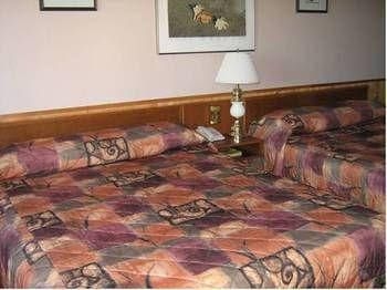 Anco Inn0