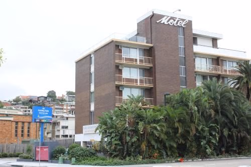 Hamilton Motor Inn0