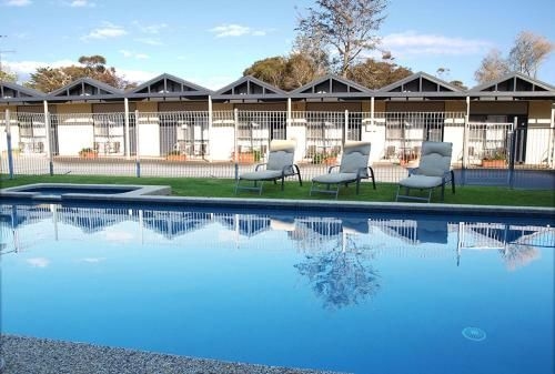 Mornington Motel0